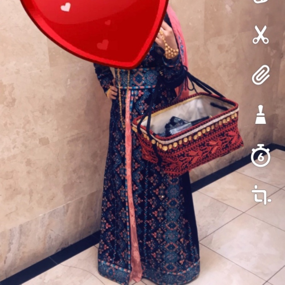 Palestinian/Jordanian thobe kaftan